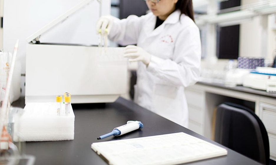 2025年權(quán)威的親子鑒定機(jī)構(gòu)名單匯總（附親子鑒定機(jī)構(gòu)全覽）