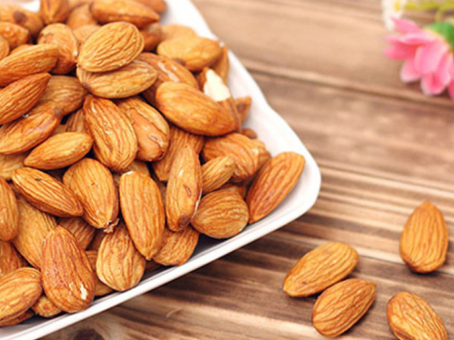 孕婦吃苦杏仁會(huì)中毒