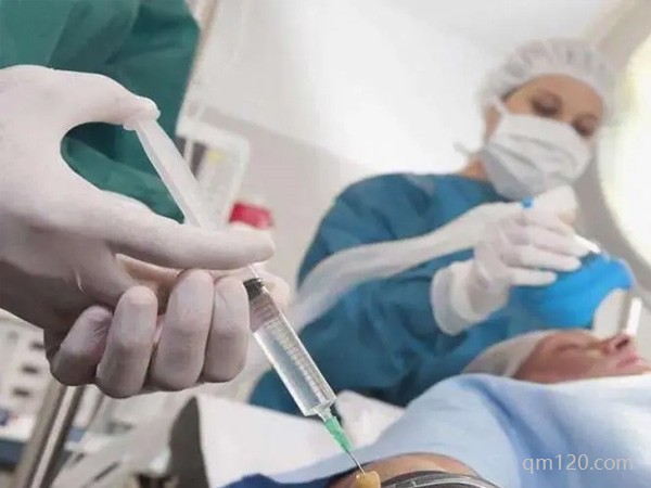 試管促排卵為什么提前兩天住院