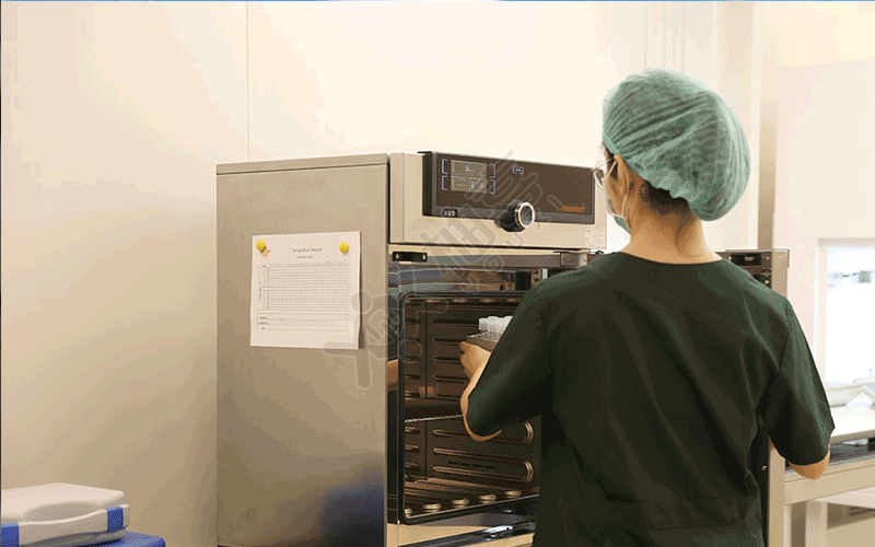 無(wú)菌層流實(shí)驗(yàn)室