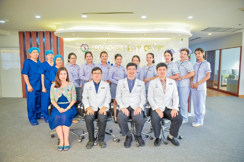 泰國LRC生殖醫(yī)院專家團隊