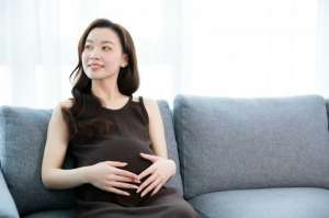 “孕期情緒管理：寶寶健康的關鍵密碼”