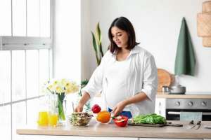 懷孕初期孕婦誤食白酒炒的菜對胎兒有影響嗎？揭示真相！