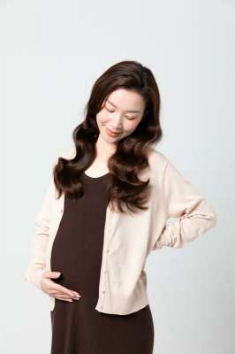 “鄭州試管助孕：破解不孕不育的希望之路”