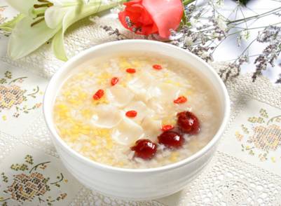 小孩咳嗽嘔吐的飲食禁忌有什么？