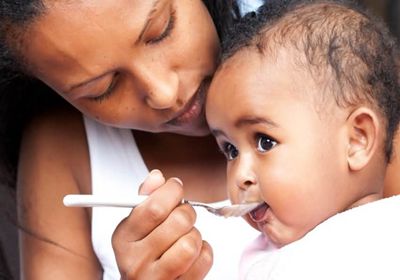 小孩夜里咳嗽應(yīng)該如何治療呢？