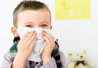 請(qǐng)問(wèn)權(quán)威專家小孩肺熱怎么辦