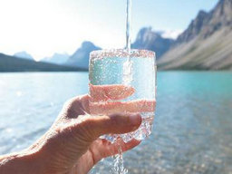 天然水對身體的益處有哪些