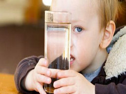 純凈水泡茶好嗎