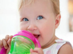 一歲寶寶飲用水都有哪些呢