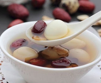 產(chǎn)婦產(chǎn)后貧血如何補(bǔ)血